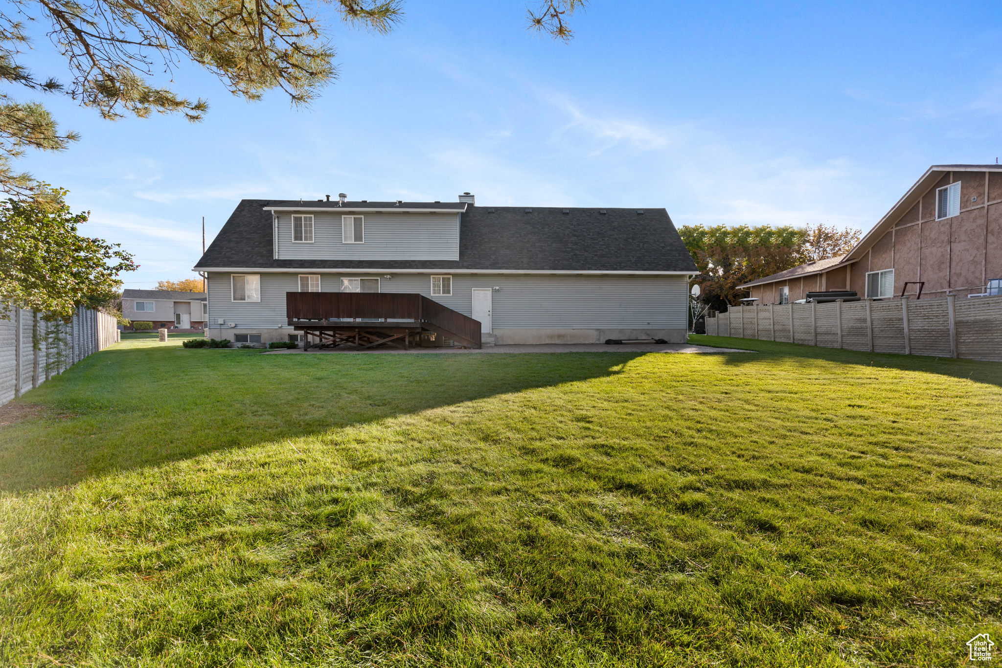 CONTINENTAL ESTATES #5 - Residential