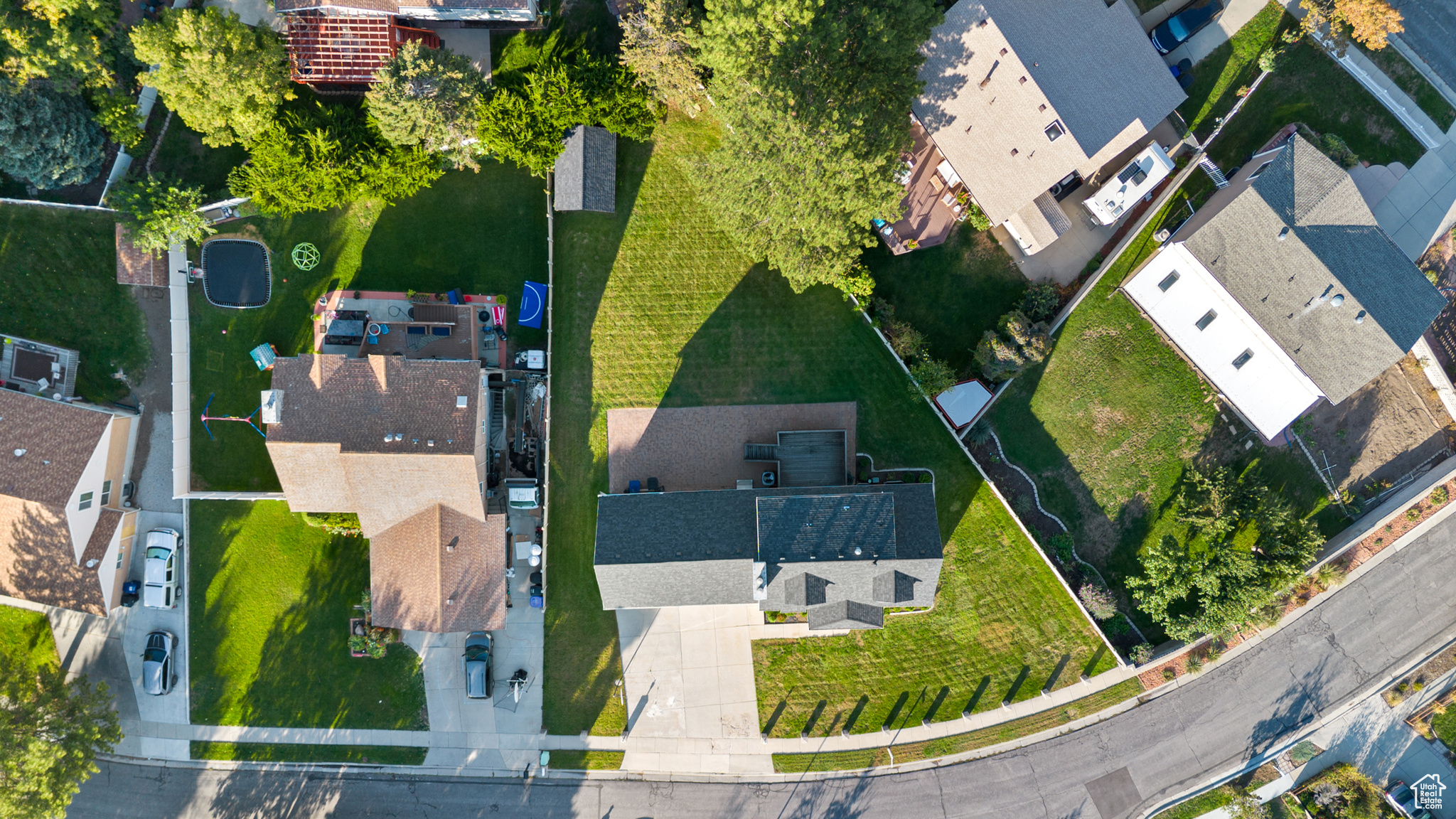 CONTINENTAL ESTATES #5 - Residential