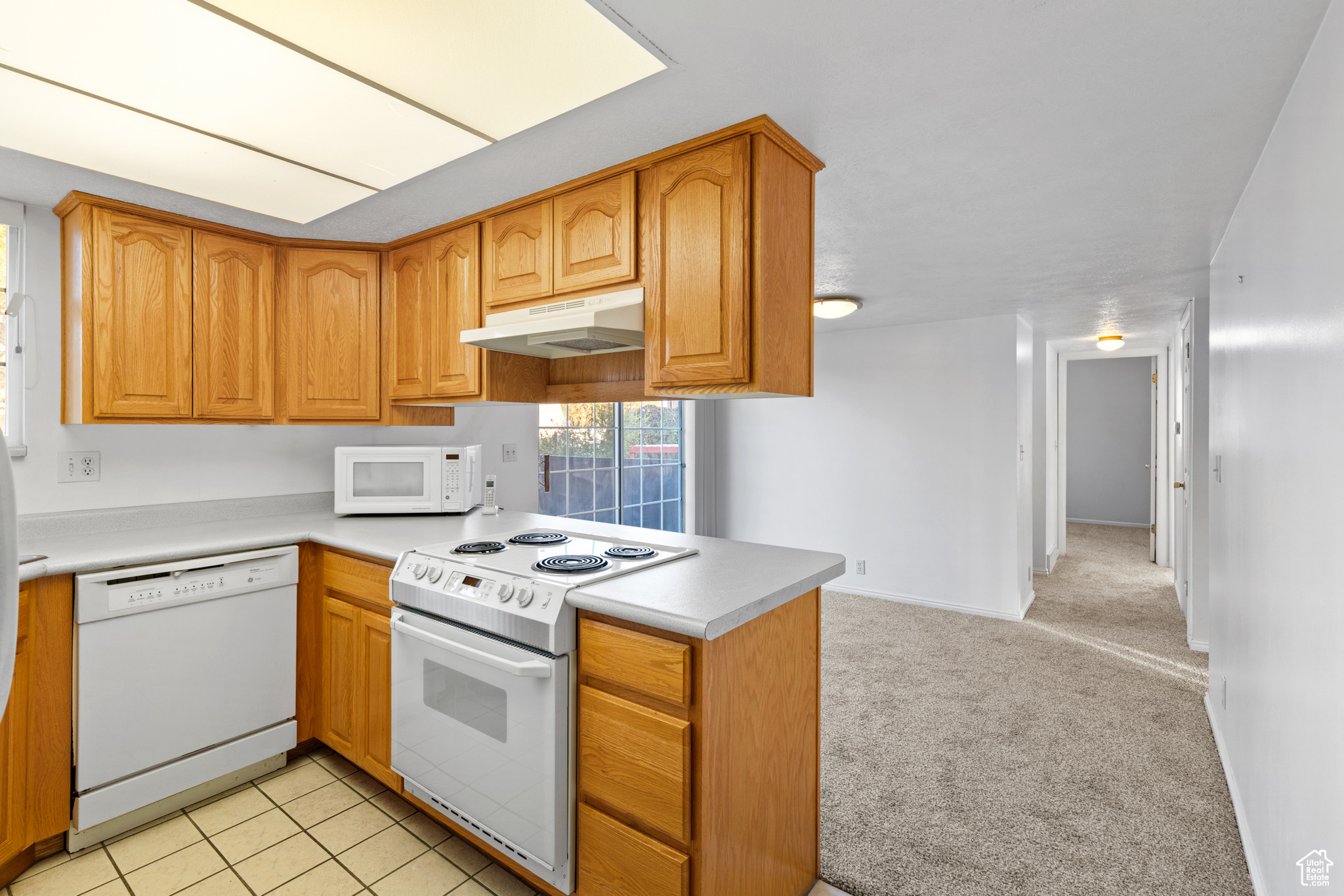 CONTINENTAL ESTATES #5 - Residential