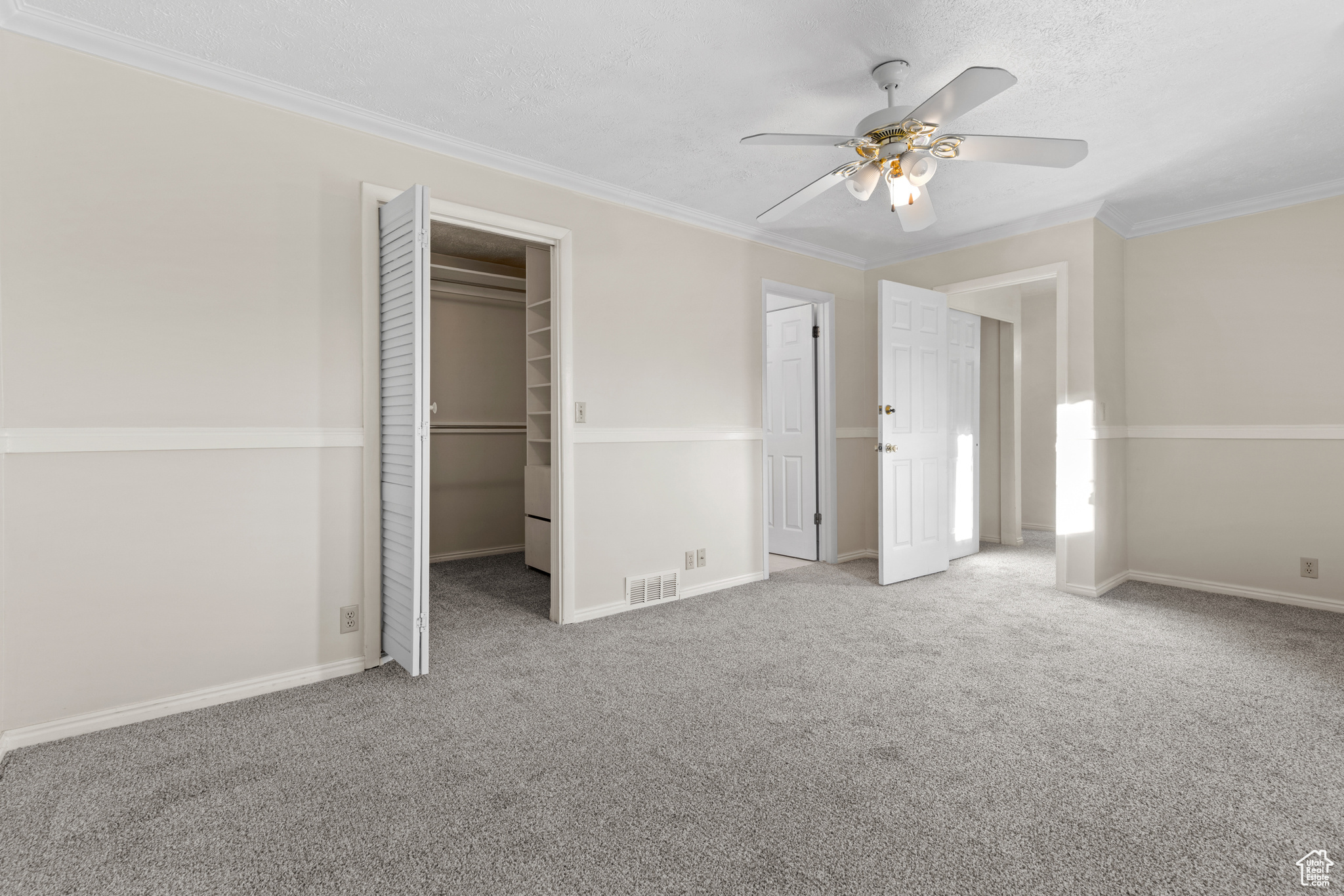 CONTINENTAL ESTATES #5 - Residential