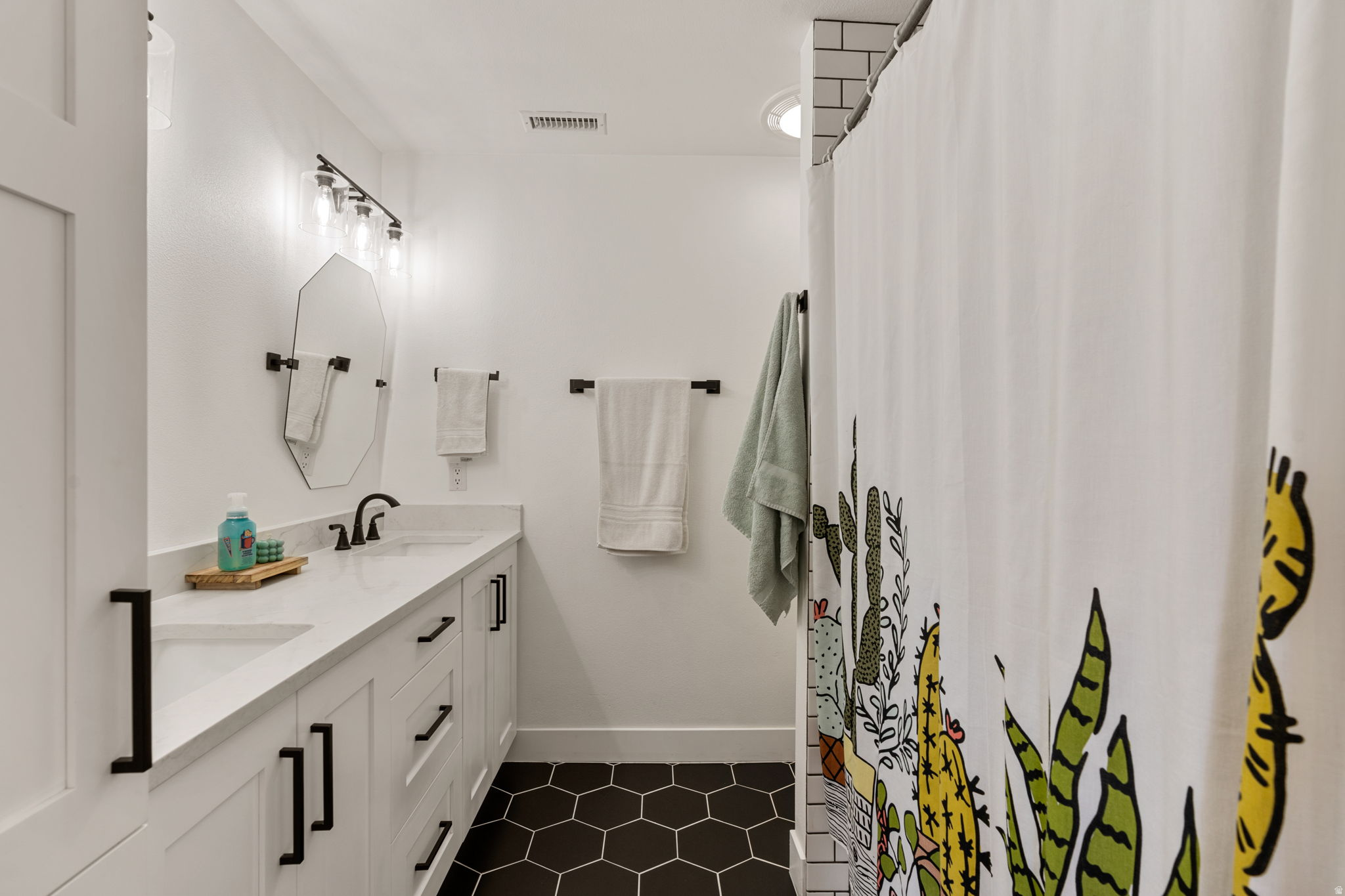 PADRE CANYON EST UNIT 1-2 - Residential