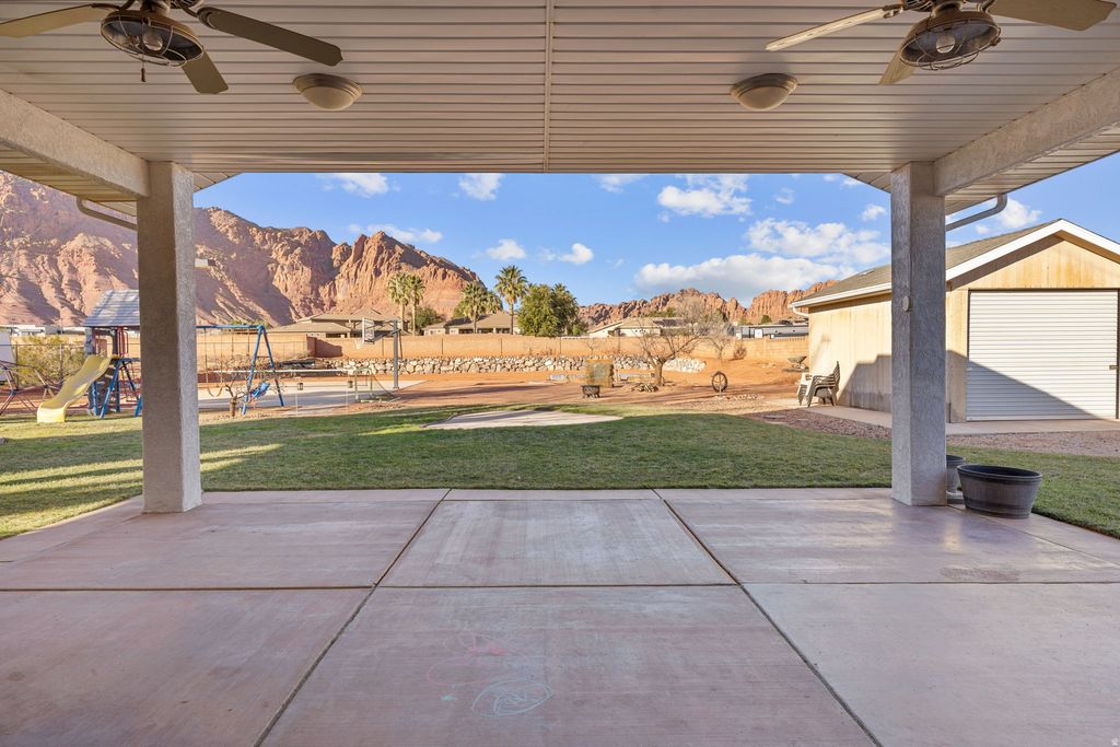 Photo of 851 E POSADO St, Ivins, UT 84738 (MLS # 2133045)