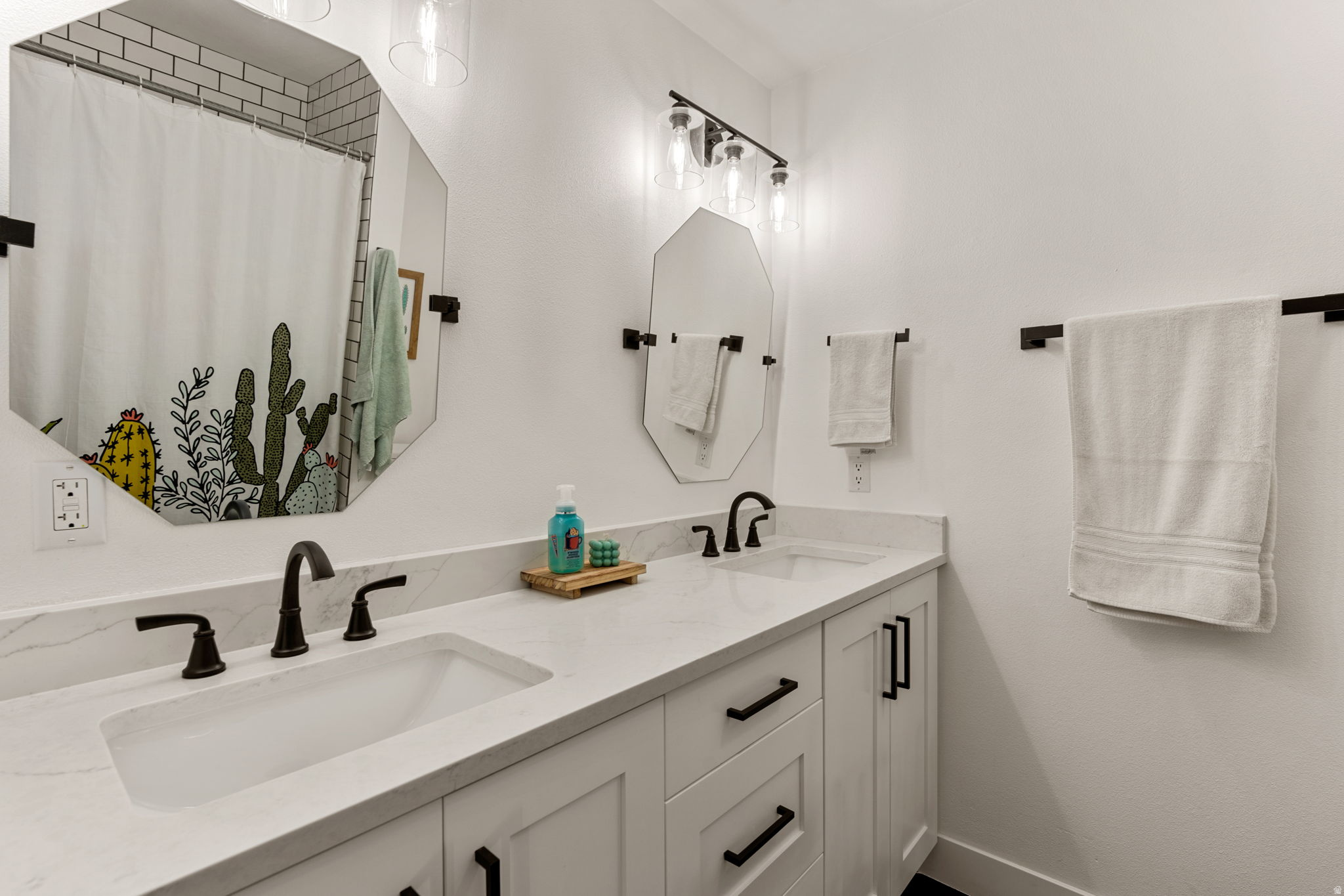 PADRE CANYON EST UNIT 1-2 - Residential