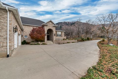 Tiny photo for 670 S OAK DR, Woodland Hills, UT 84653 (MLS # 2122785)