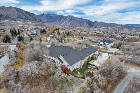 Tiny photo for 670 S OAK DR, Woodland Hills, UT 84653 (MLS # 2122785)