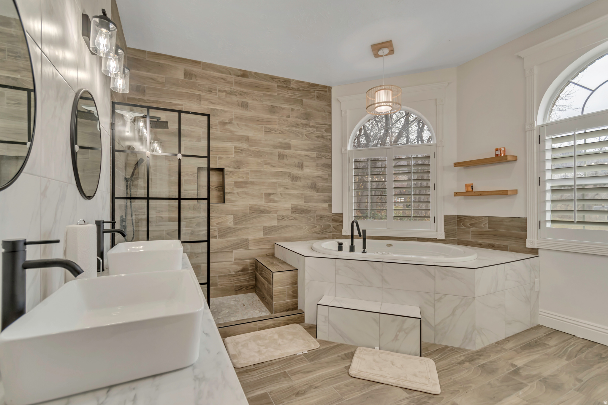 FLINTRIDGE - Residential