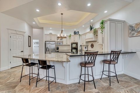 Tiny photo for 670 S OAK DR, Woodland Hills, UT 84653 (MLS # 2122785)