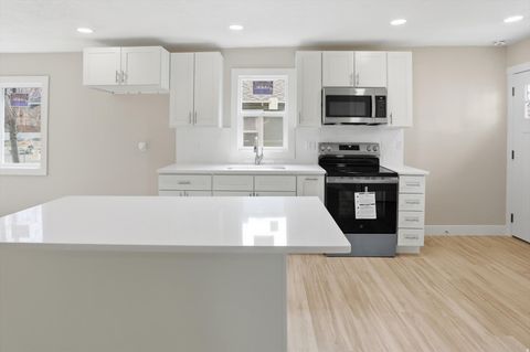 Tiny photo for 2730 S 300 E, South Salt Lake, UT 84115 (MLS # 2142065)