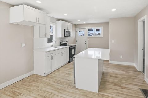 Tiny photo for 2730 S 300 E, South Salt Lake, UT 84115 (MLS # 2142065)