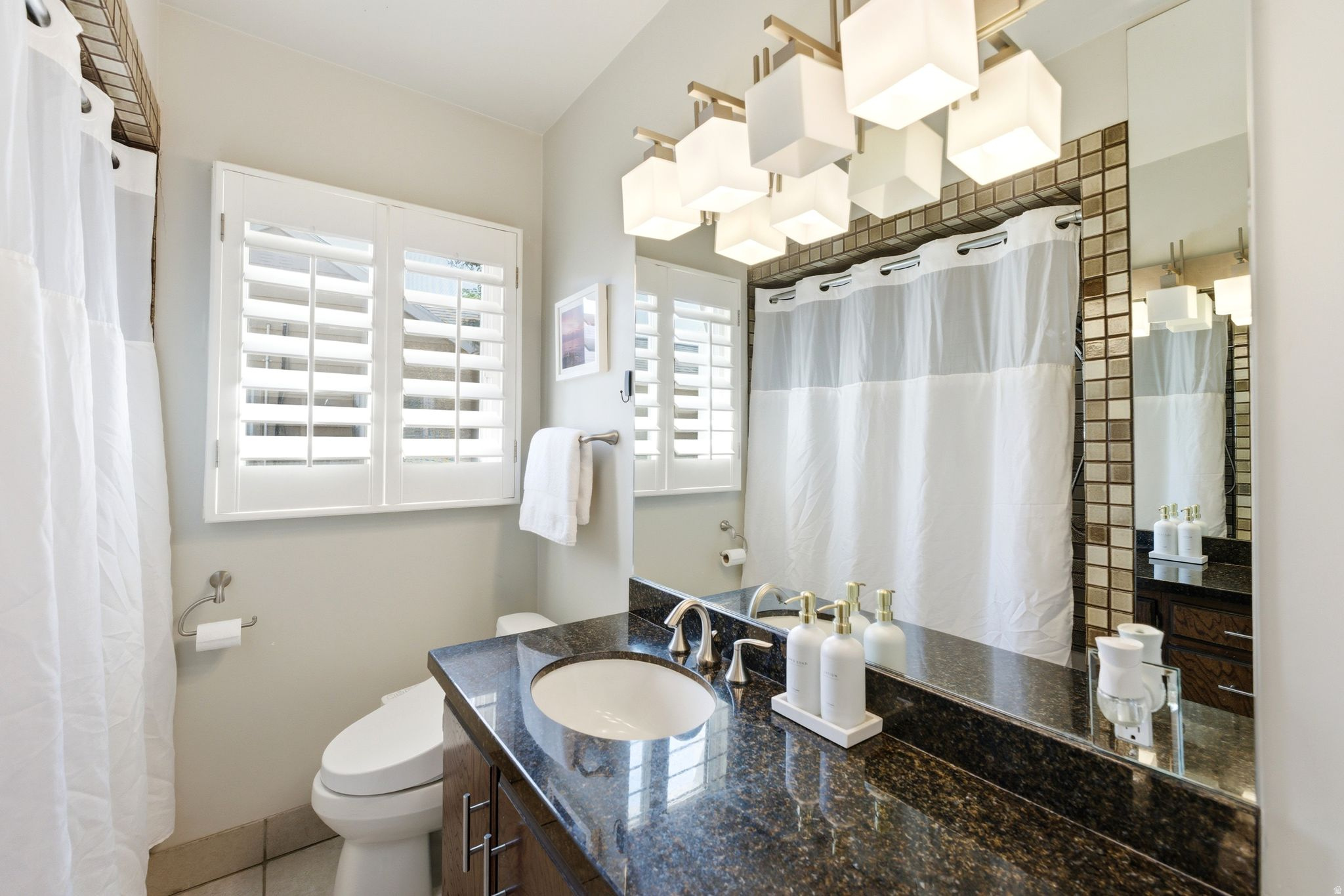 MURRAY HILL GARDENS - Residential