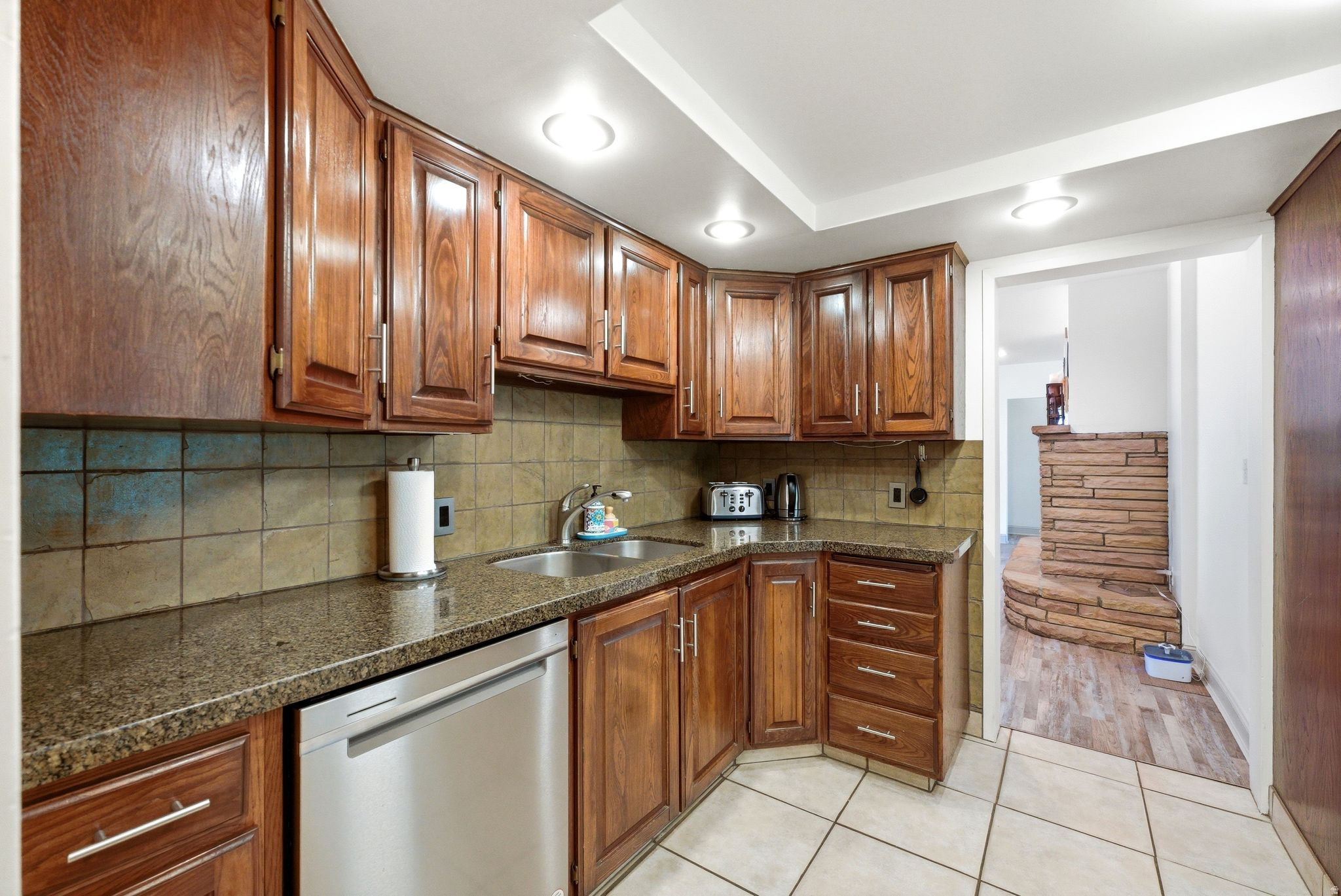 MURRAY HILL GARDENS - Residential