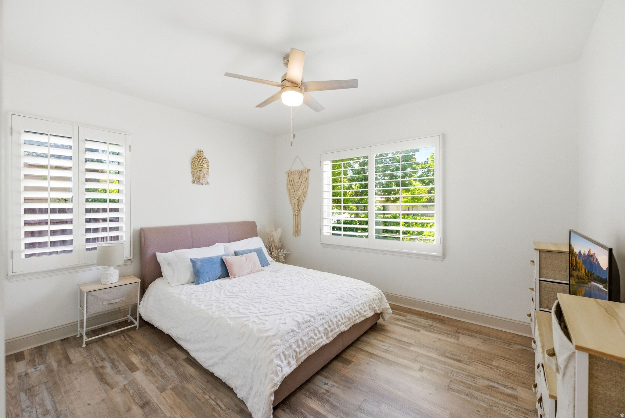 MURRAY HILL GARDENS - Residential