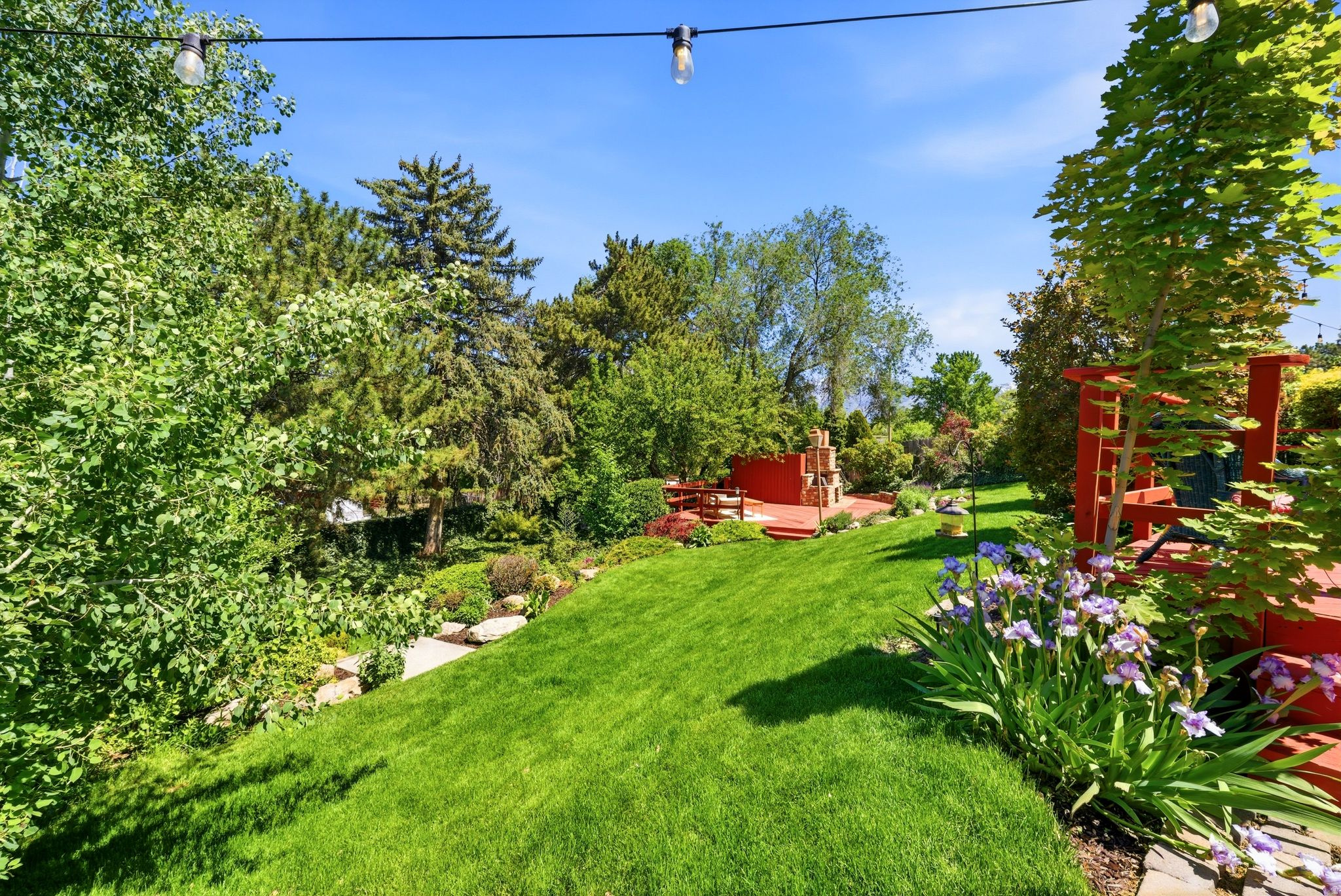 MURRAY HILL GARDENS - Residential