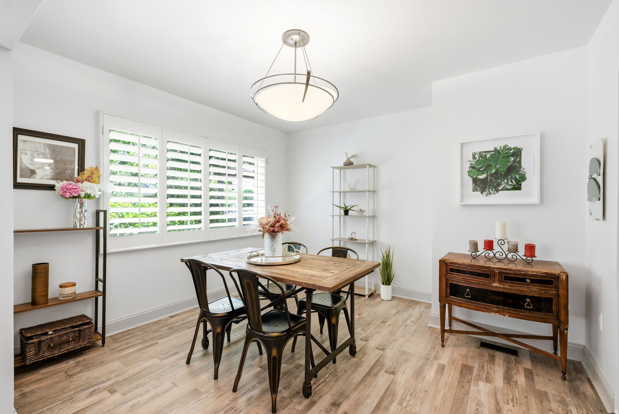 MURRAY HILL GARDENS - Residential