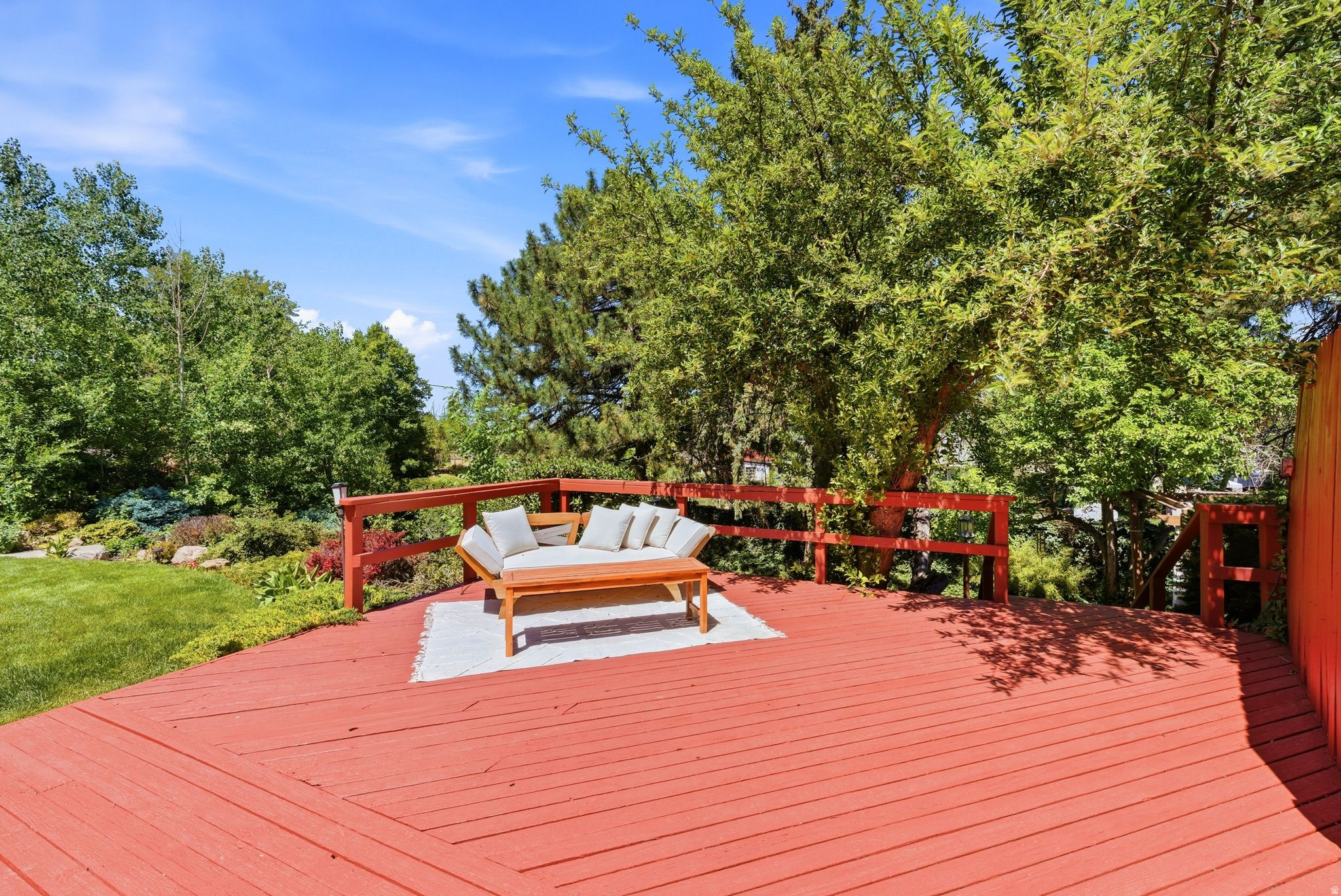 MURRAY HILL GARDENS - Residential