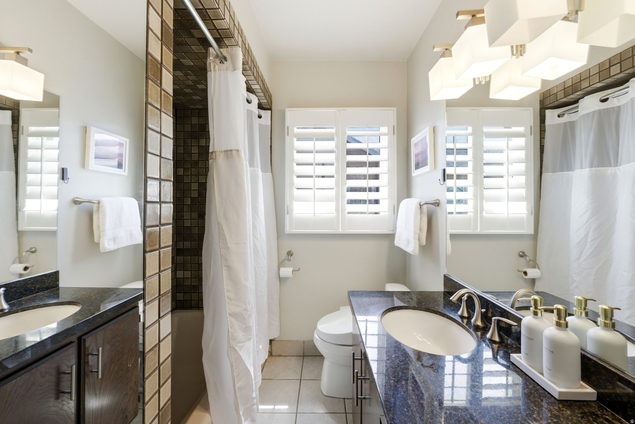 MURRAY HILL GARDENS - Residential
