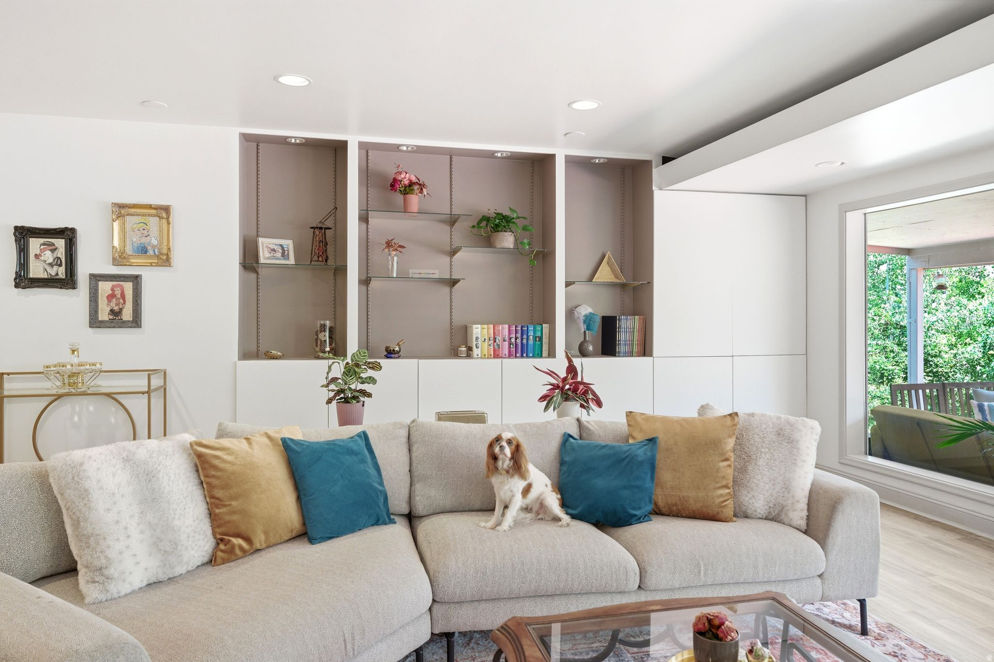 MURRAY HILL GARDENS - Residential