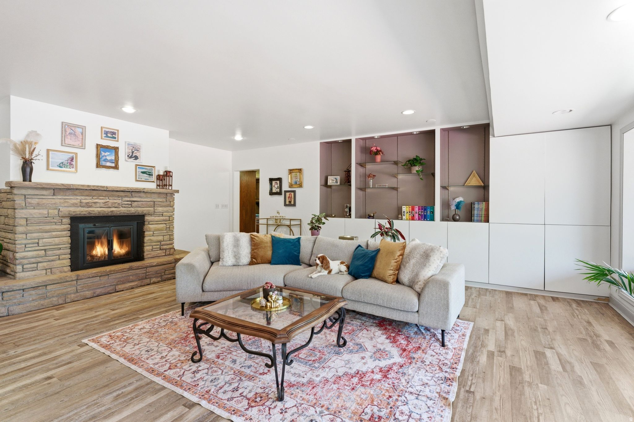 MURRAY HILL GARDENS - Residential