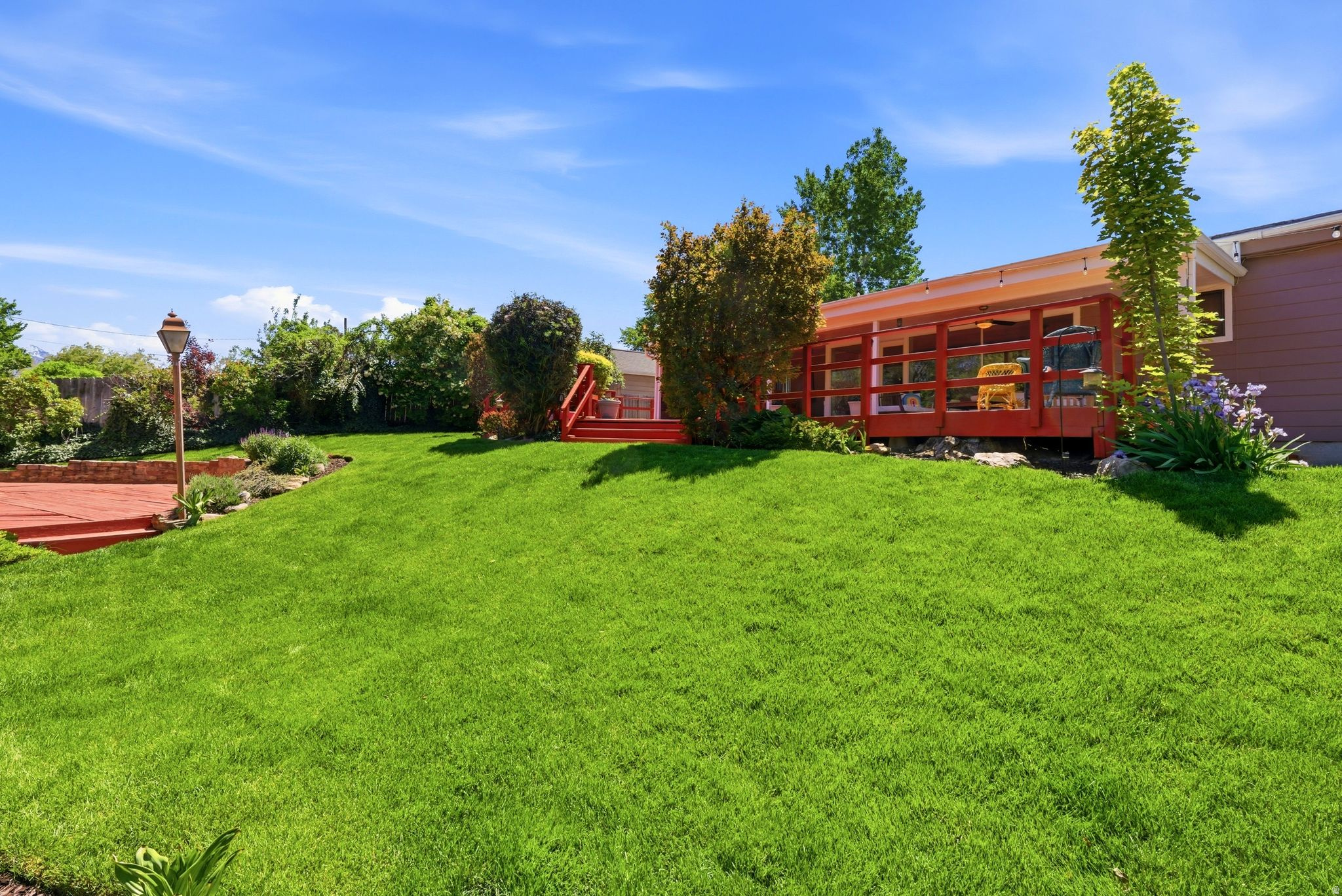 MURRAY HILL GARDENS - Residential