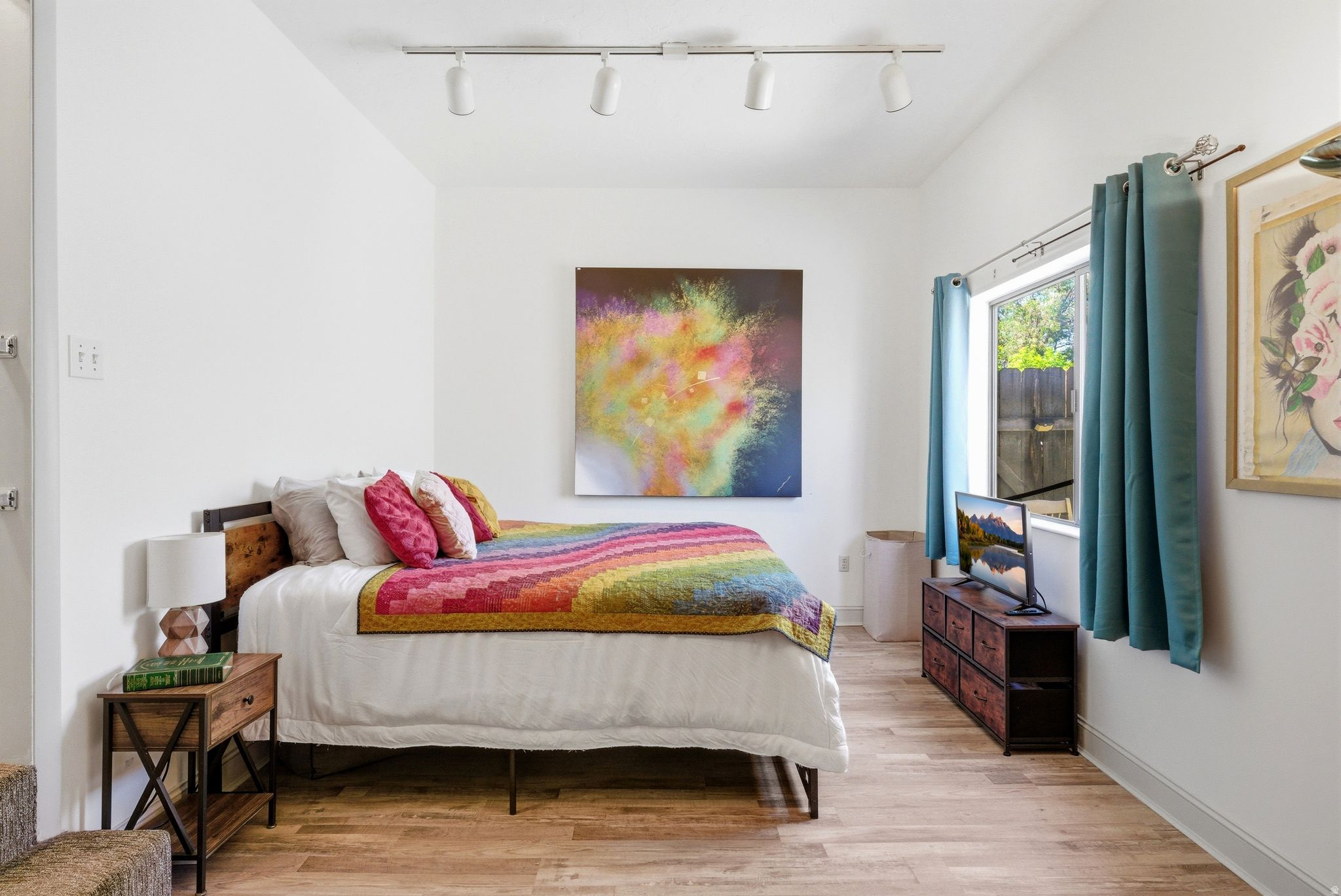 MURRAY HILL GARDENS - Residential