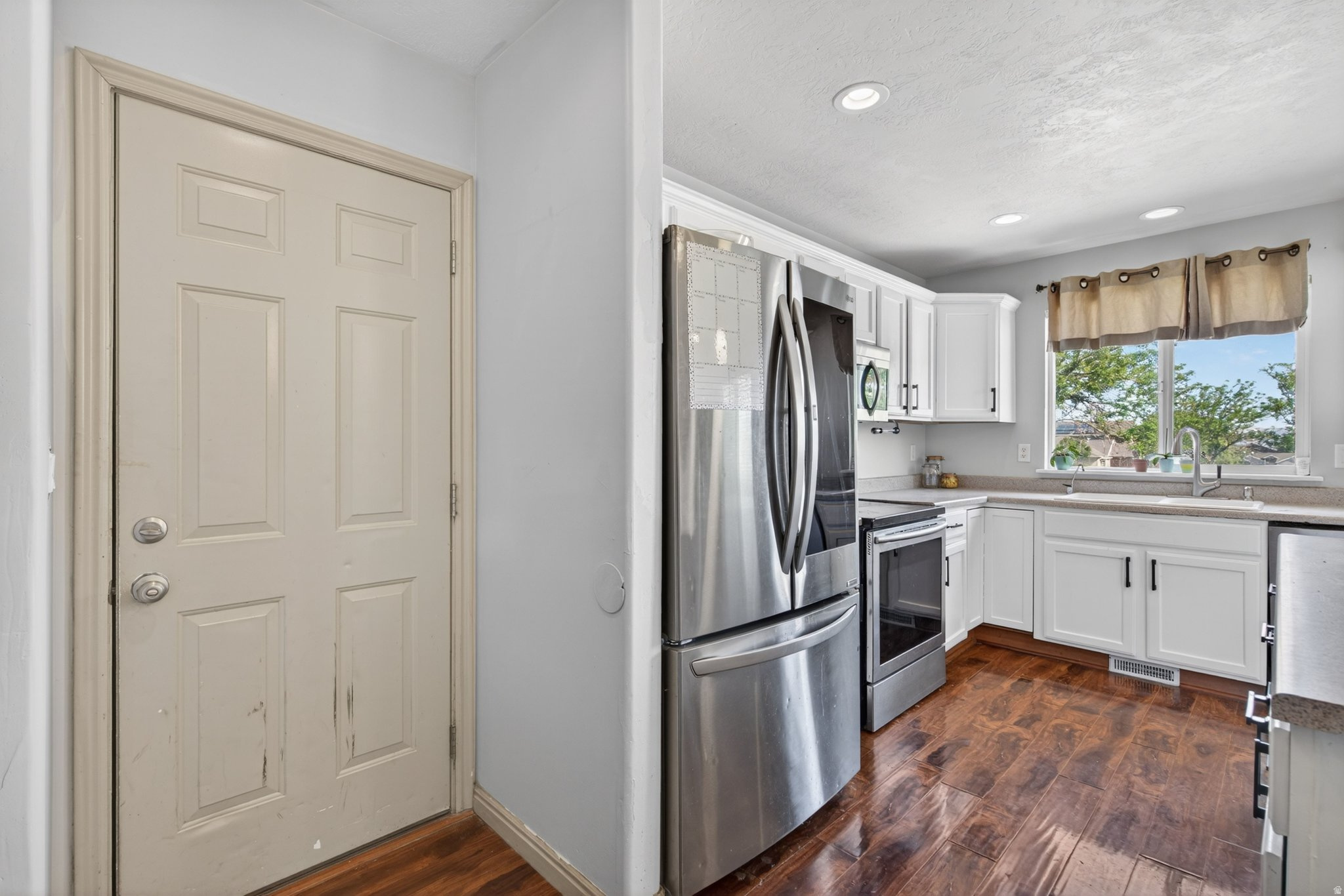 LAKE MOUNTAIN ESTATES PHASE 3 - Residential