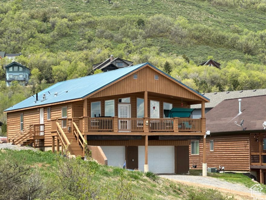 This home perfect for all Seasons. Swan Creek subdivision is minutes from Garden City, State marina & national forest access. Relax on your covered deck with an unobstructed view of the lake. This homes large open floor plan is perfect for entertaining family & friends. The primary bedroom with private bath, jetted tub / separate shower located on the main level. Additional family room and large bedroom in the lower level.  No short term rentals allowed in this HOA.