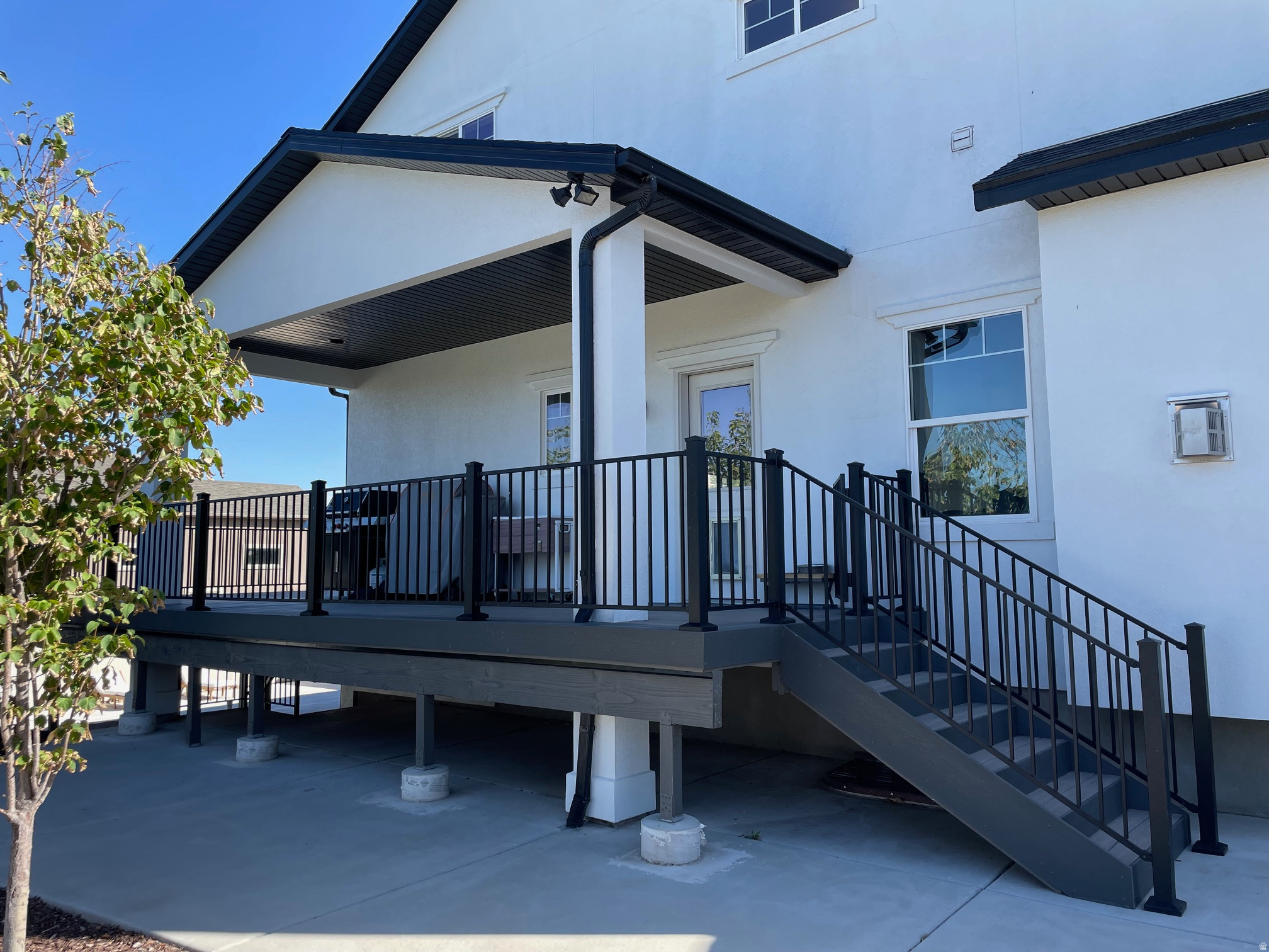 IVIE FARMS - Residential