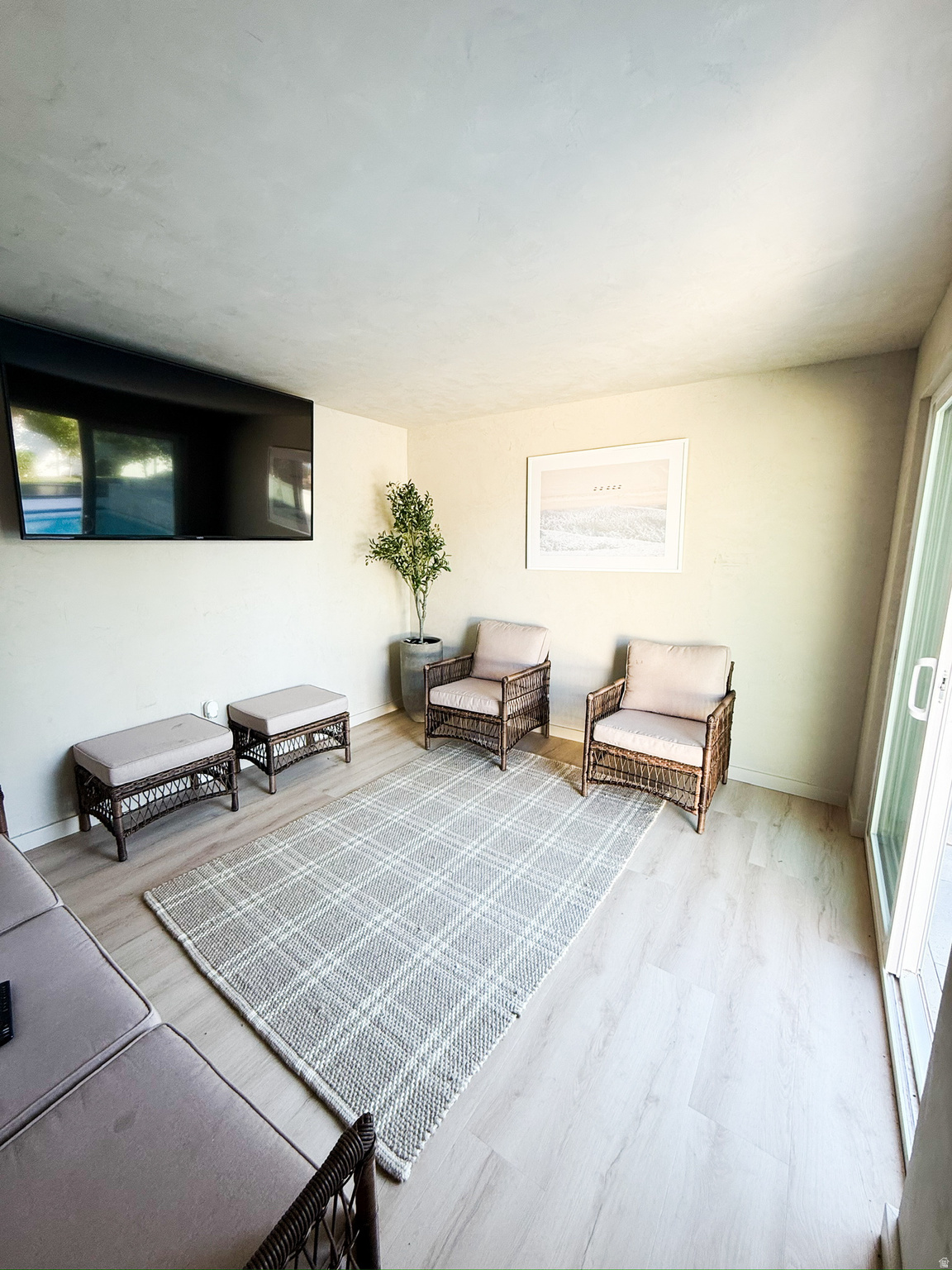 IVIE FARMS - Residential