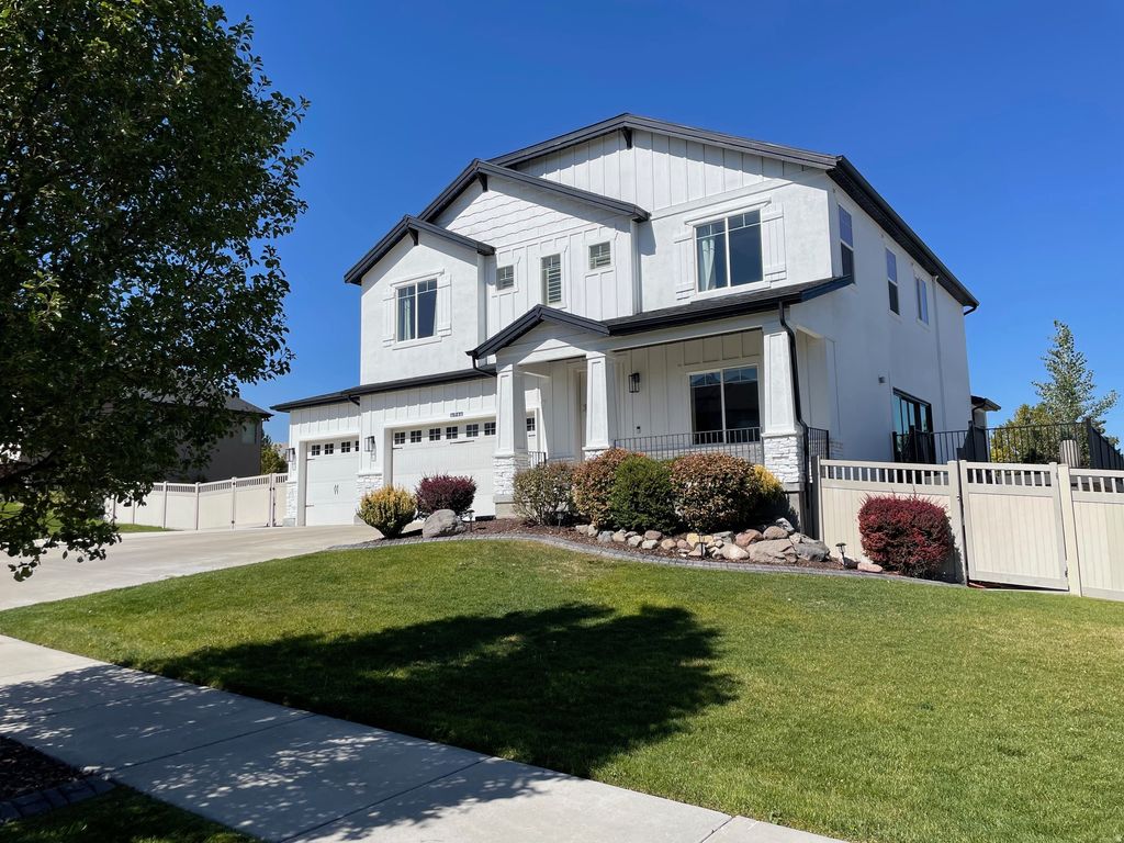 Photo of 6946 W IVIE FARMS DR S, Herriman, UT 84096 (MLS # 2135937)