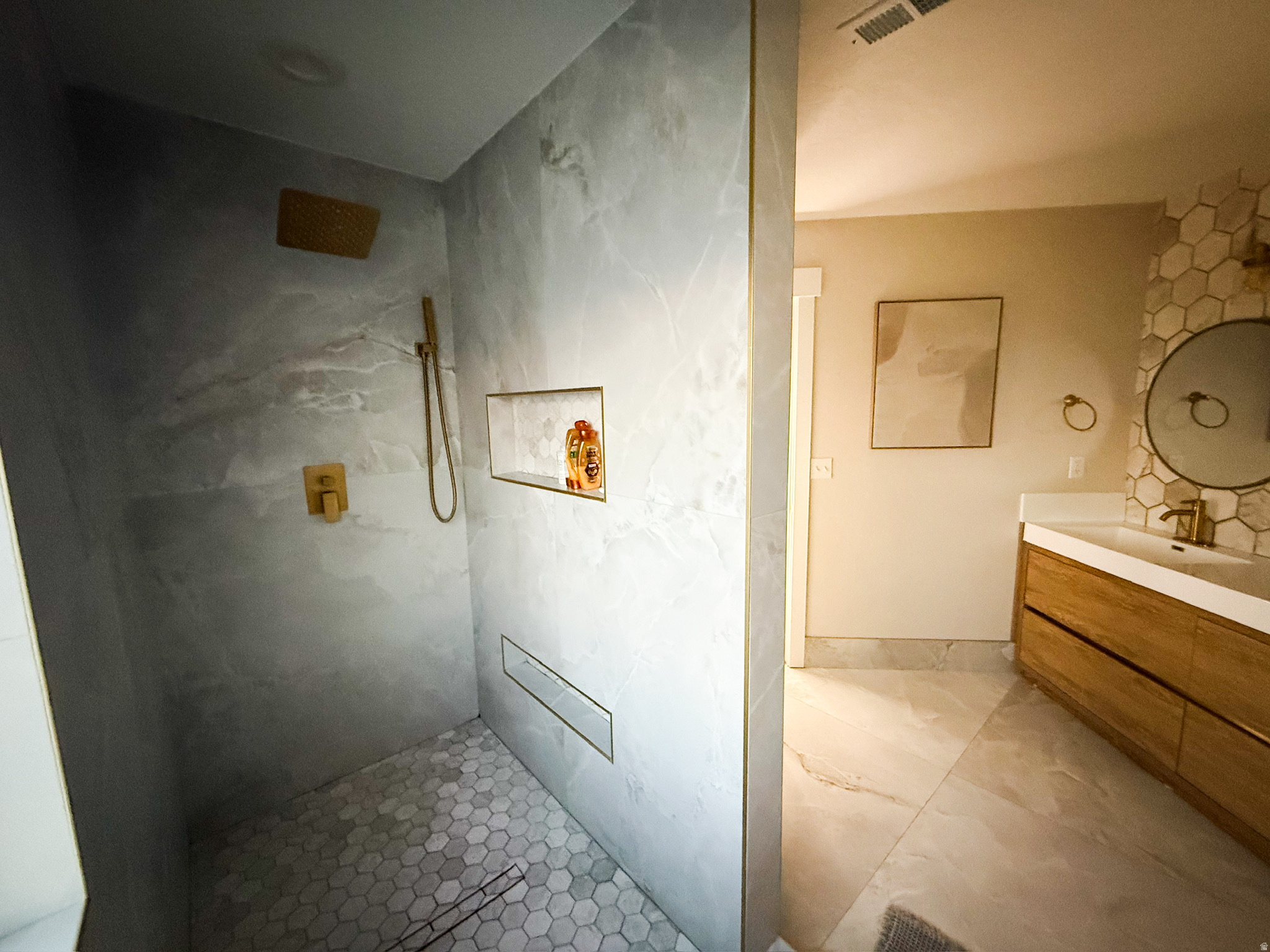 IVIE FARMS - Residential