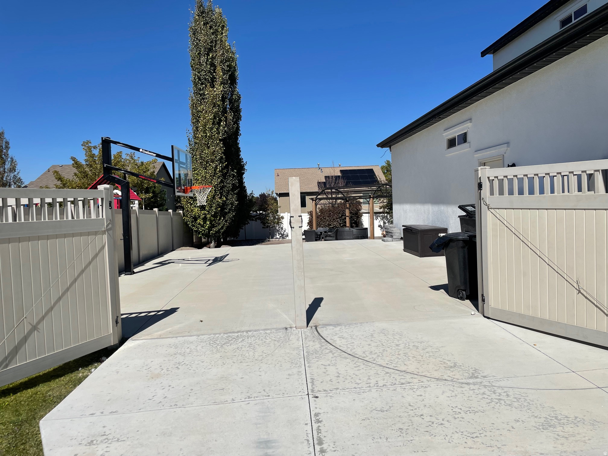 IVIE FARMS - Residential