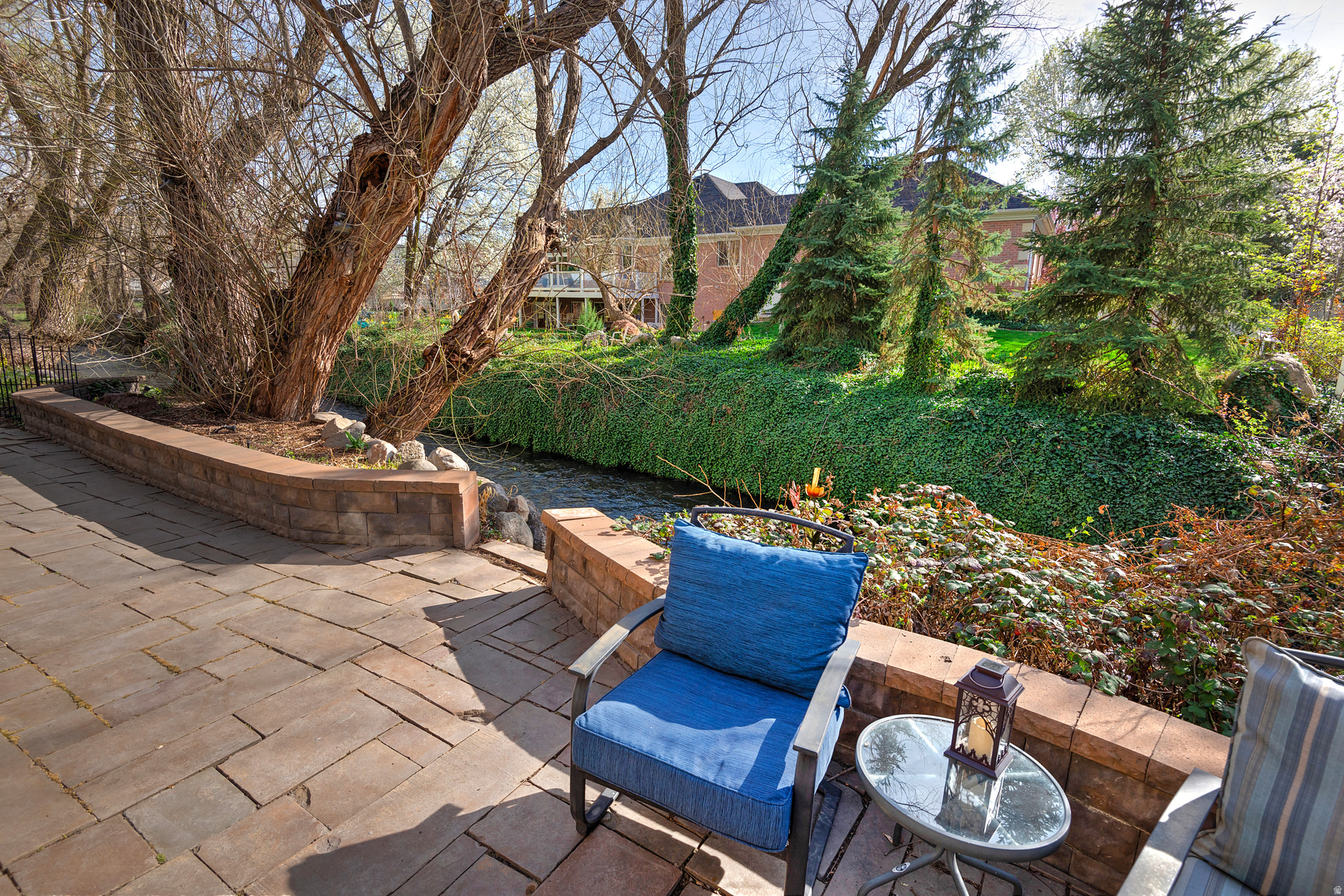 HOLLYHOCKS PUD - Residential