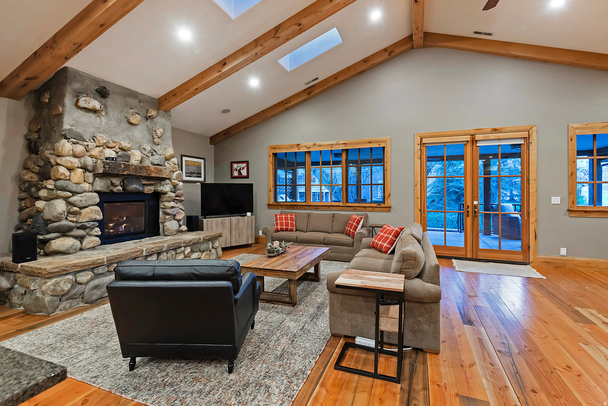 HOLLYHOCKS PUD - Residential