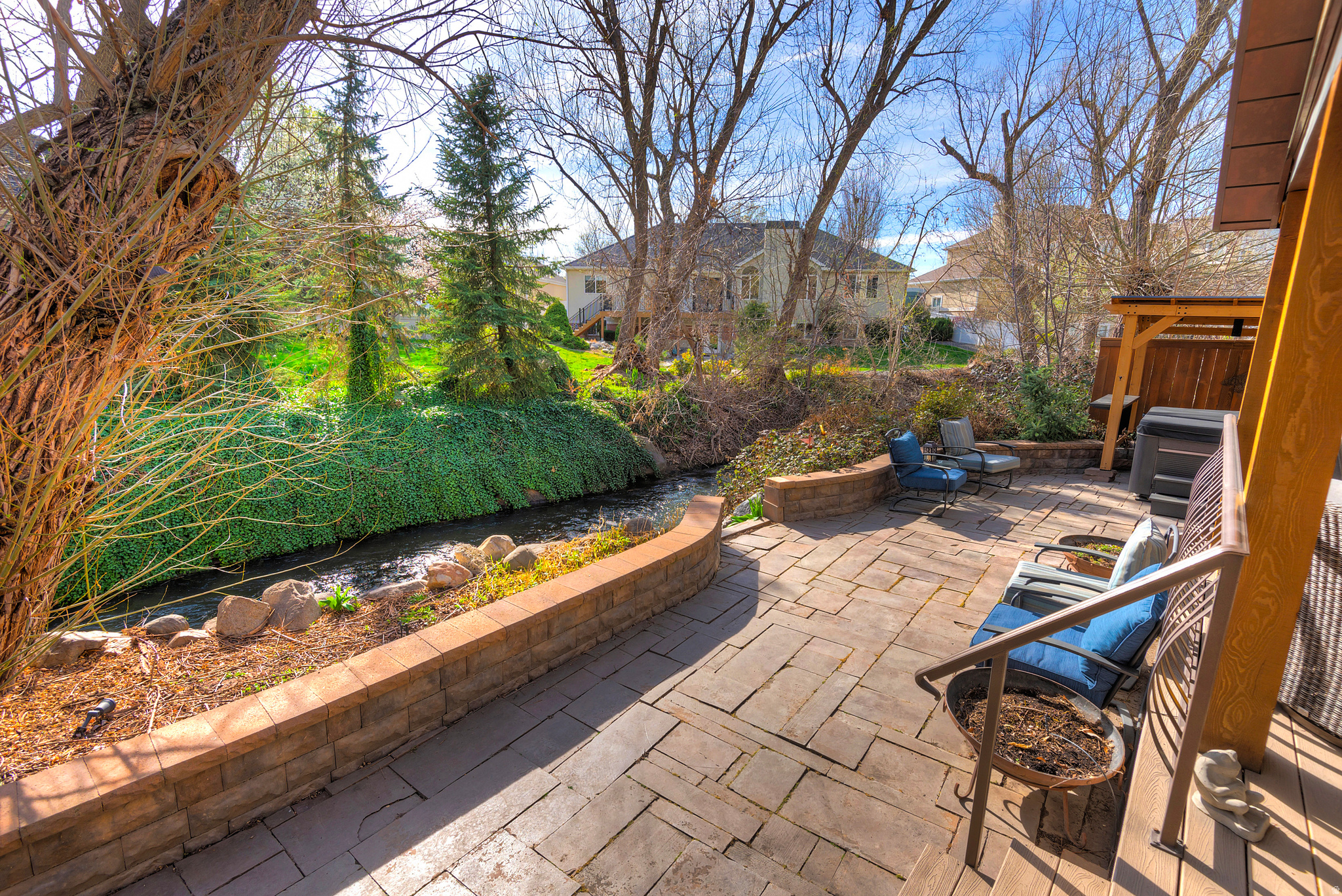 HOLLYHOCKS PUD - Residential