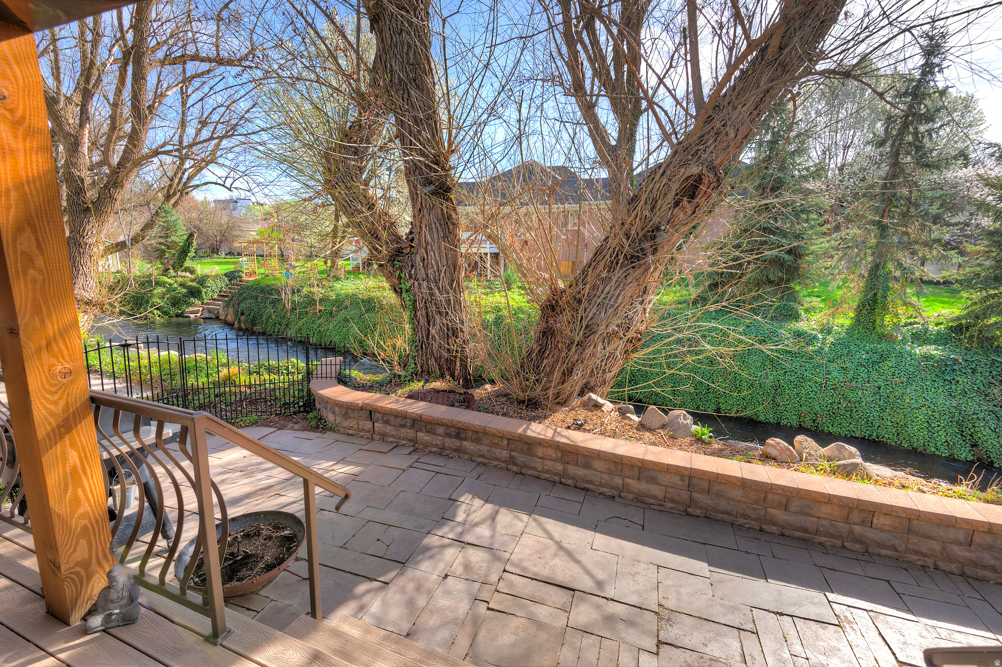 HOLLYHOCKS PUD - Residential