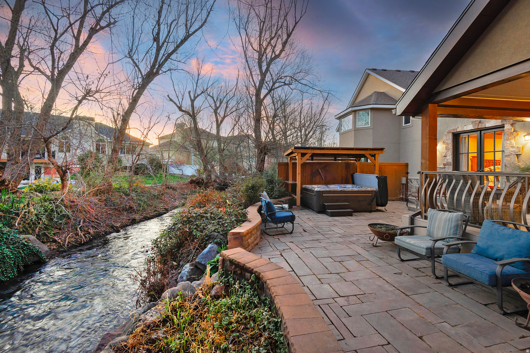 HOLLYHOCKS PUD - Residential