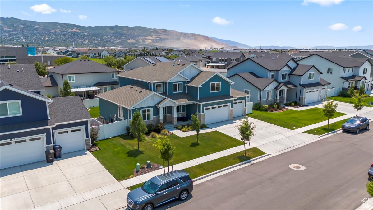 SHAMROCK VILLAGE - Residential