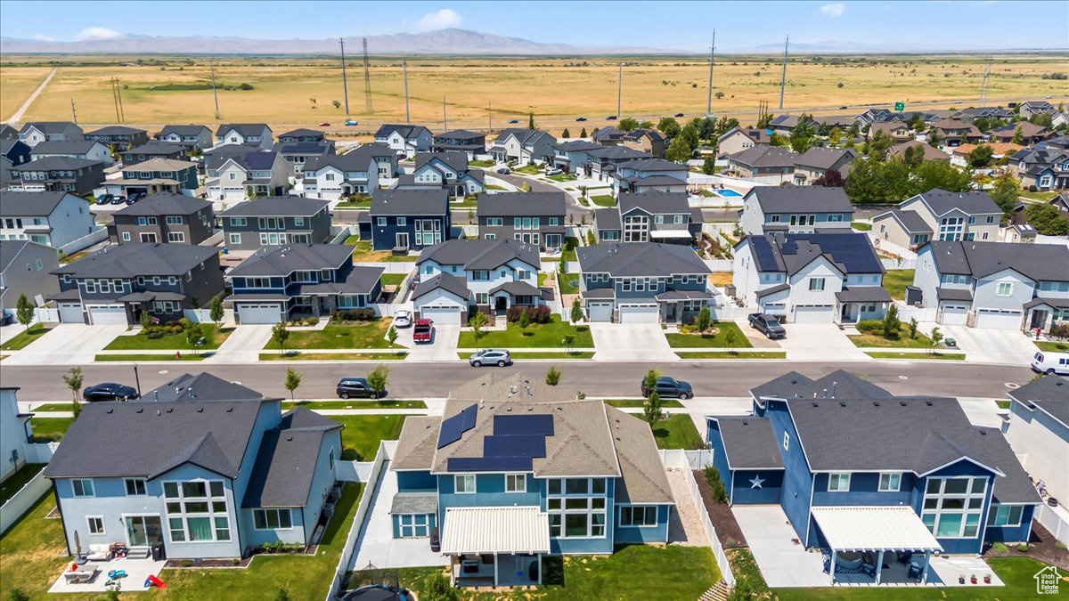 SHAMROCK VILLAGE - Residential