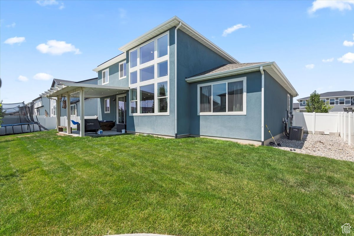 SHAMROCK VILLAGE - Residential