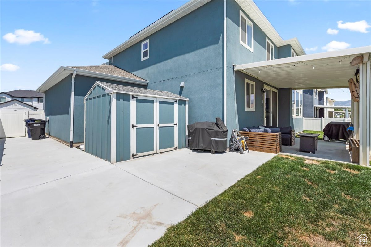 SHAMROCK VILLAGE - Residential