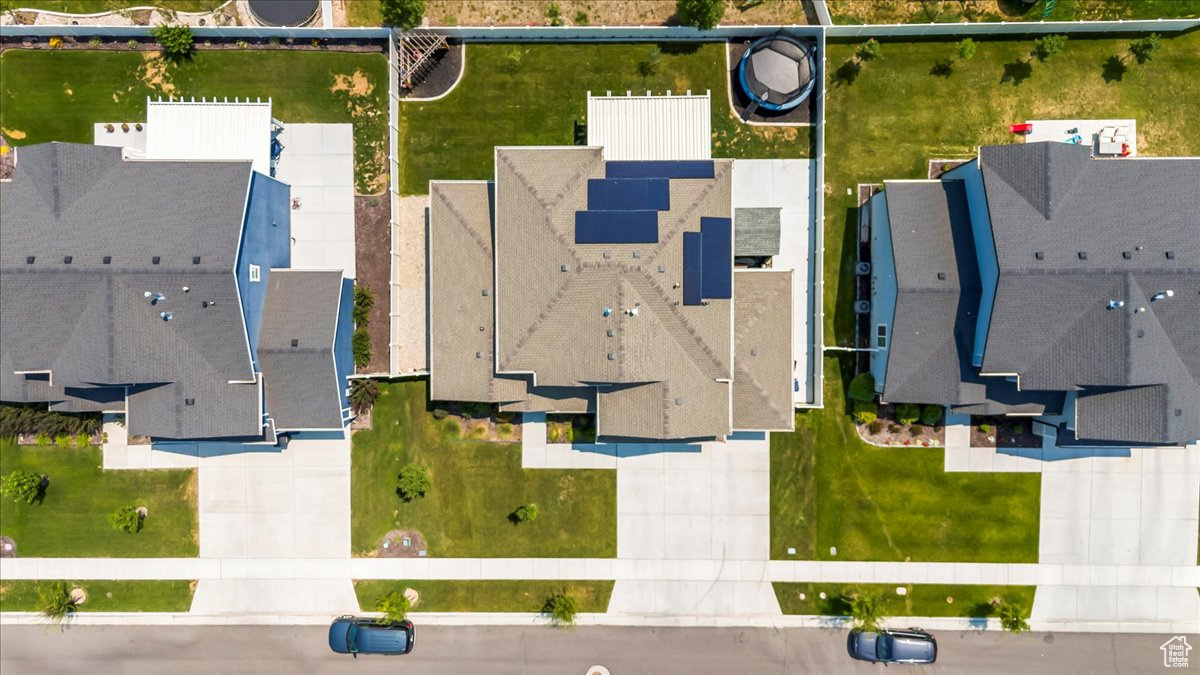 SHAMROCK VILLAGE - Residential
