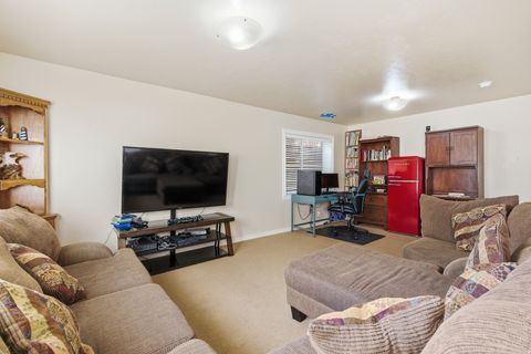 Tiny photo for 227 W 170 N, Orem, UT 84057 (MLS # 2125467)