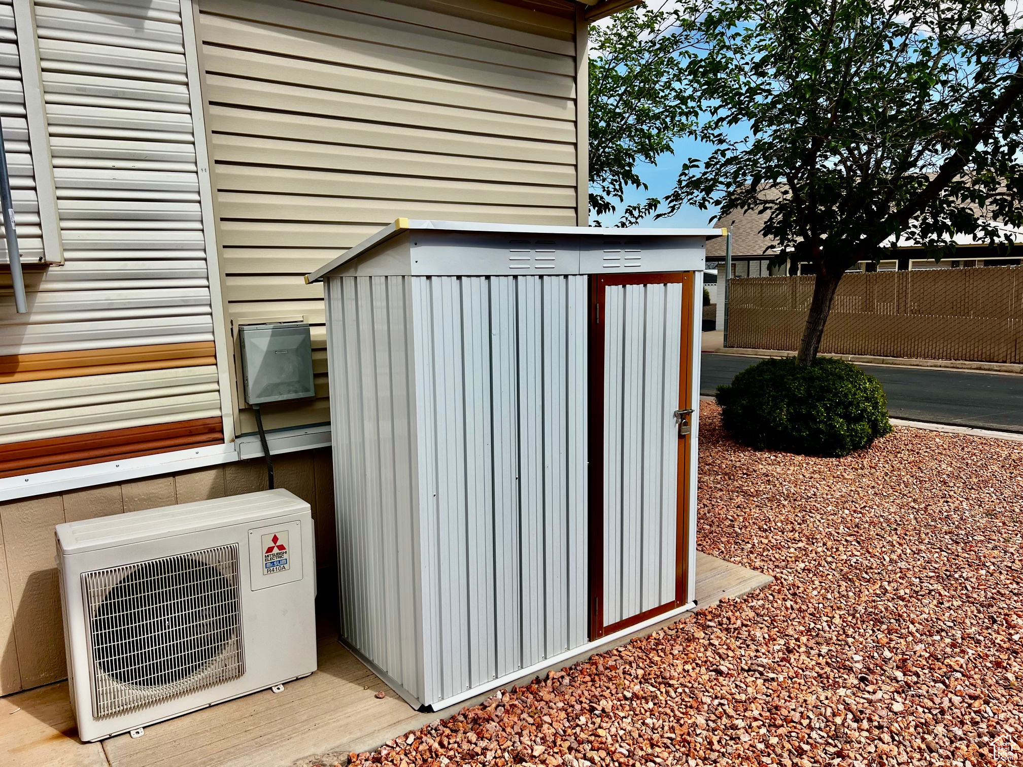 CANYON BREEZE - Residential