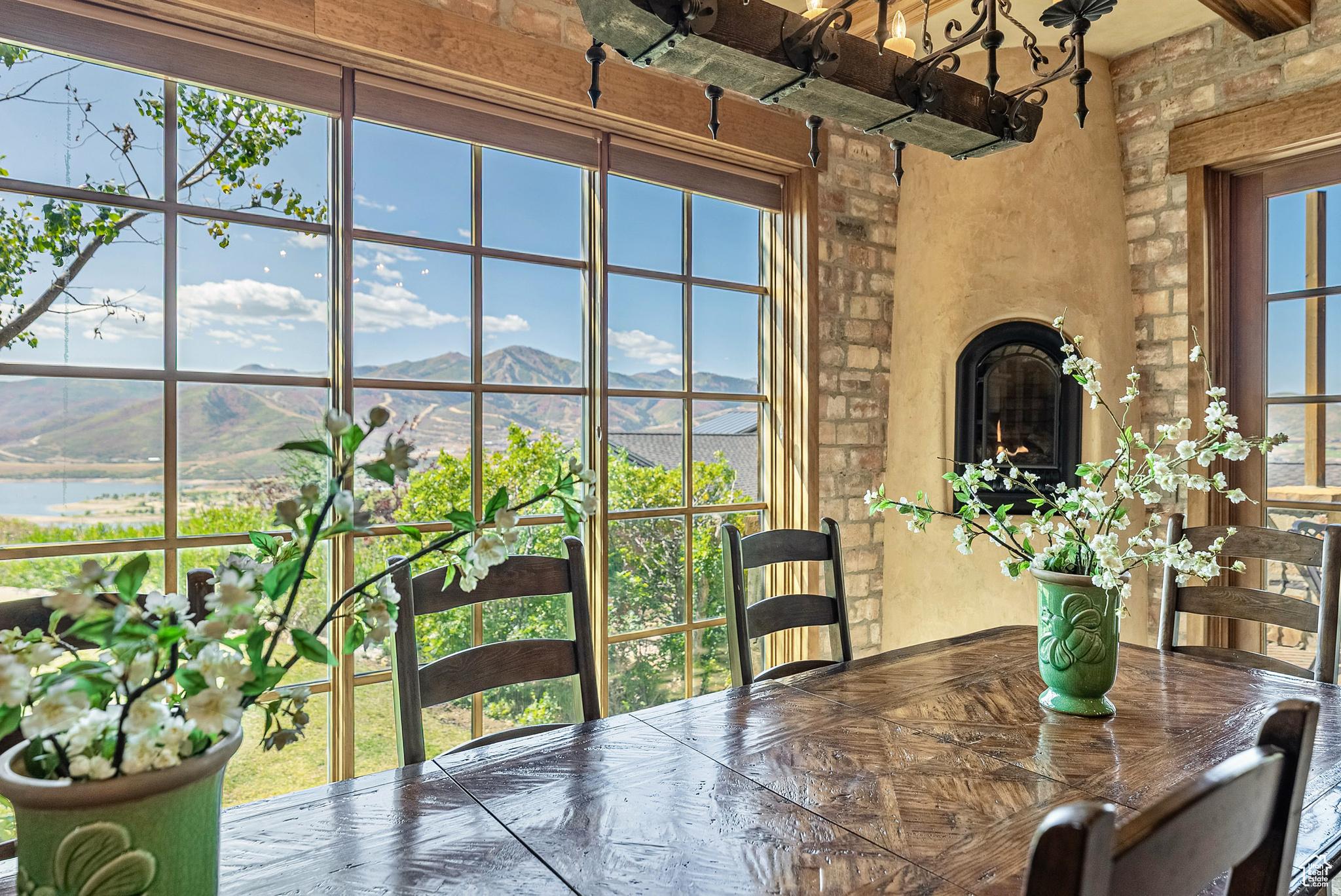 HIDEOUT CANYON PHASE 2 - Residential