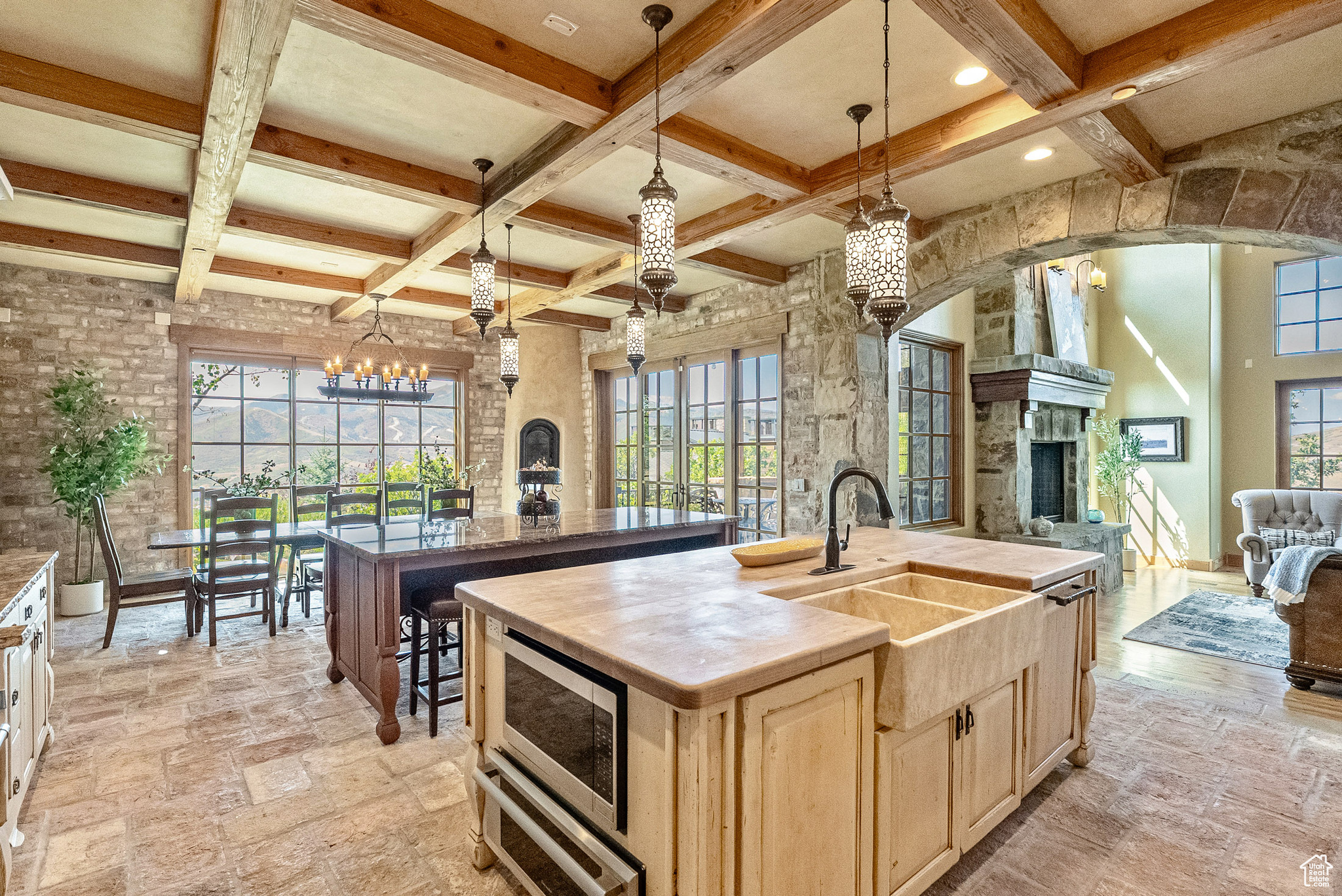 HIDEOUT CANYON PHASE 2 - Residential