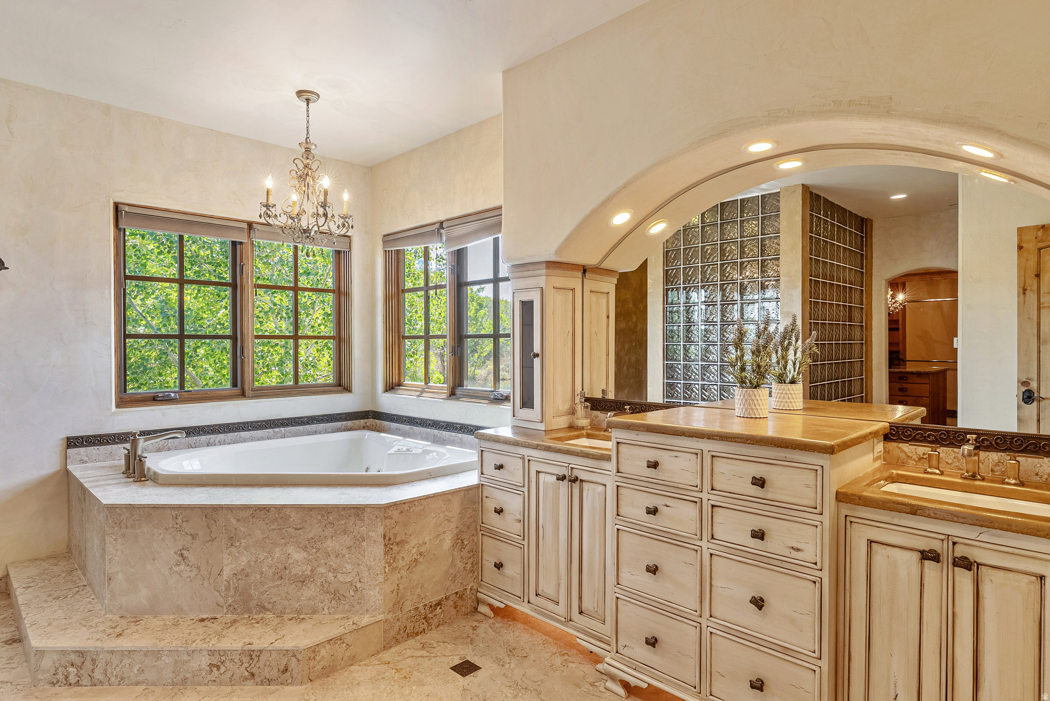 HIDEOUT CANYON PHASE 2 - Residential