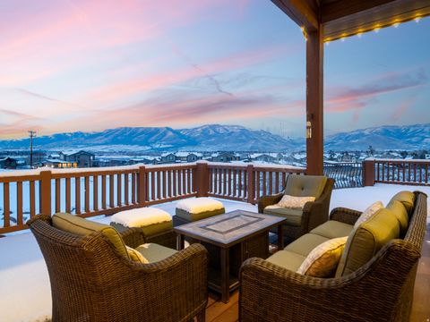 Tiny photo for 946 S MEADOW LARK LN E, Huntsville, UT 84317 (MLS # 2127044)