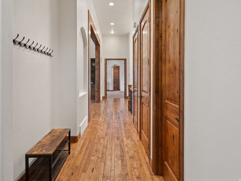 Tiny photo for 946 S MEADOW LARK LN E, Huntsville, UT 84317 (MLS # 2127044)