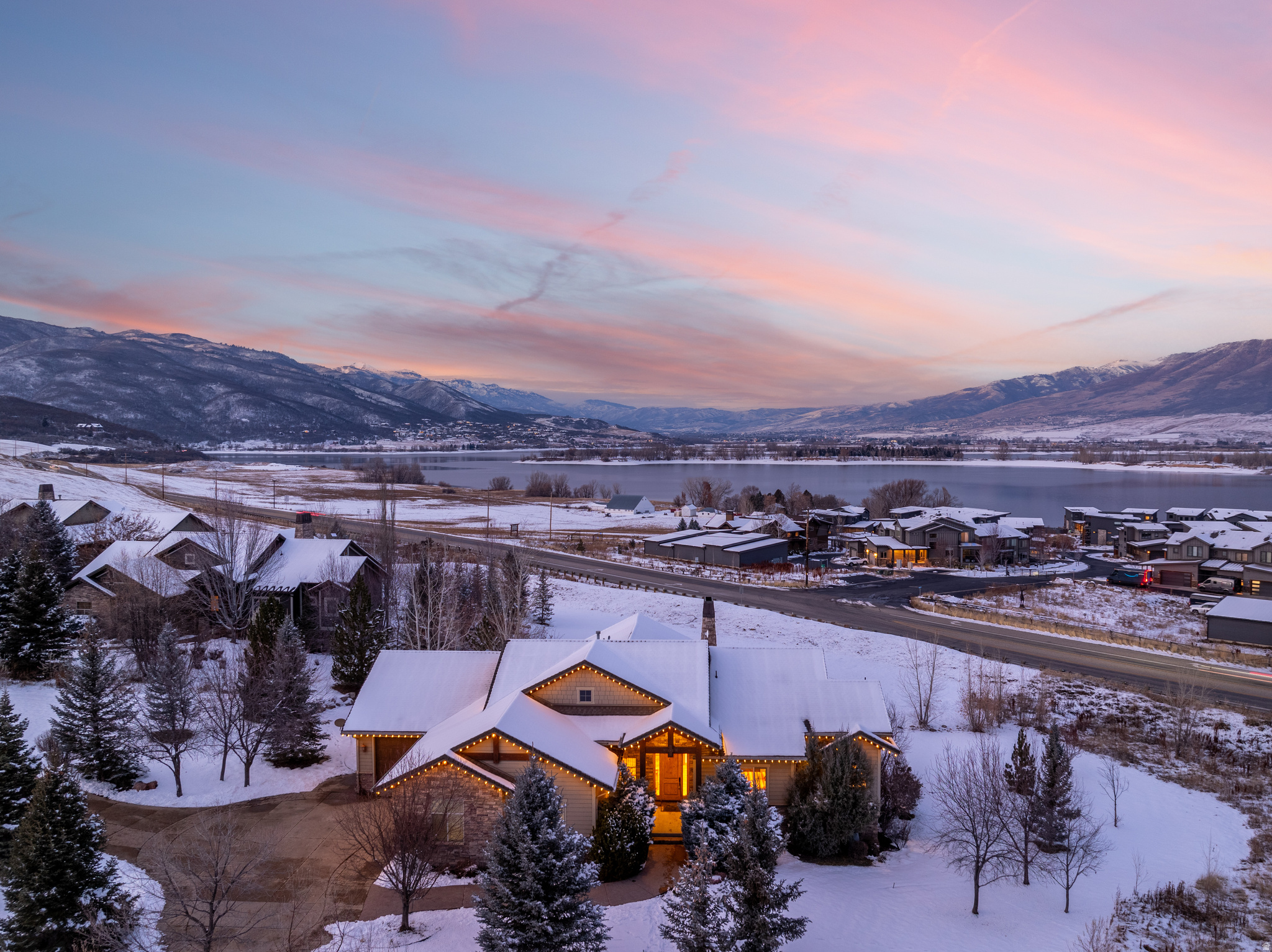 THE CHALETS - Residential