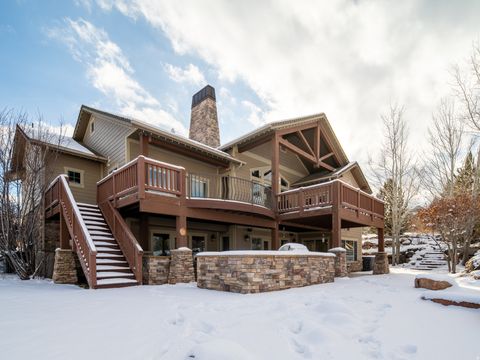 Tiny photo for 946 S MEADOW LARK LN E, Huntsville, UT 84317 (MLS # 2127044)